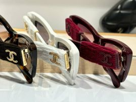 Picture of Chanel Sunglasses _SKUfw56911065fw
